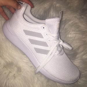 Never worn with tags ADIDAS women’s sneakers